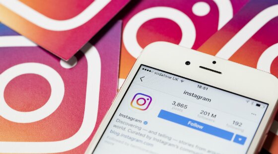 Instagram launches restaurant reservation service