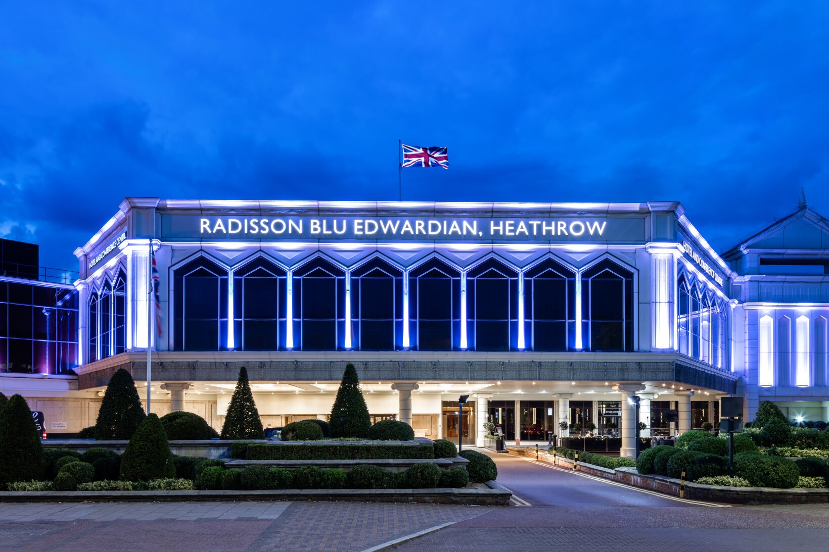 Edwardian Hotels sells all its London Radisson Blu sites