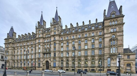 Radisson Red to occupy Liverpool's former North Western hotel building