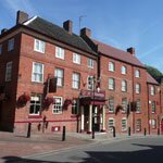 Castle Hotel in Tamworth acquired by Kuwaiti investor