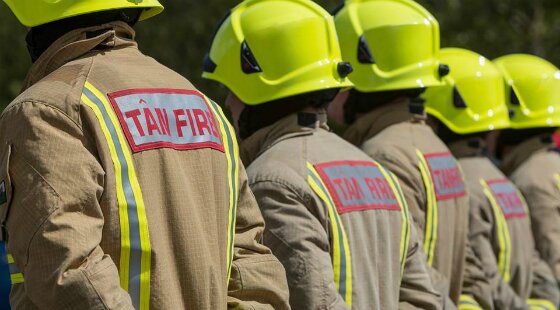 More than 170 firefighters battle blaze at thatched hotel