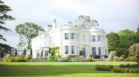 Deer Park hotel to become wedding and events venue