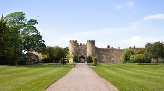 Fire breaks out in historic Amberley Castle hotel