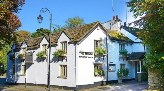 Bridge hotel in Prestbury in administration