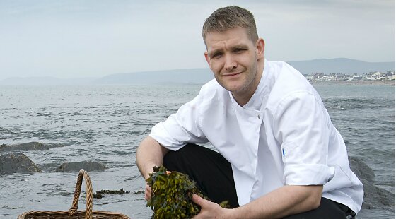 Shane Hughes opens Salutation hotel restaurant