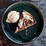 Recipe: White + dark chocolate cheesecake with banana ‘non'-ice cream