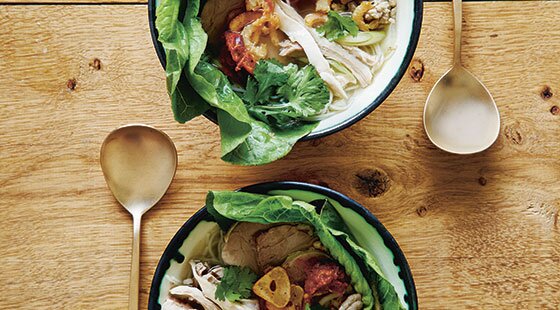 Cut rice noodle soup (Cambodia)