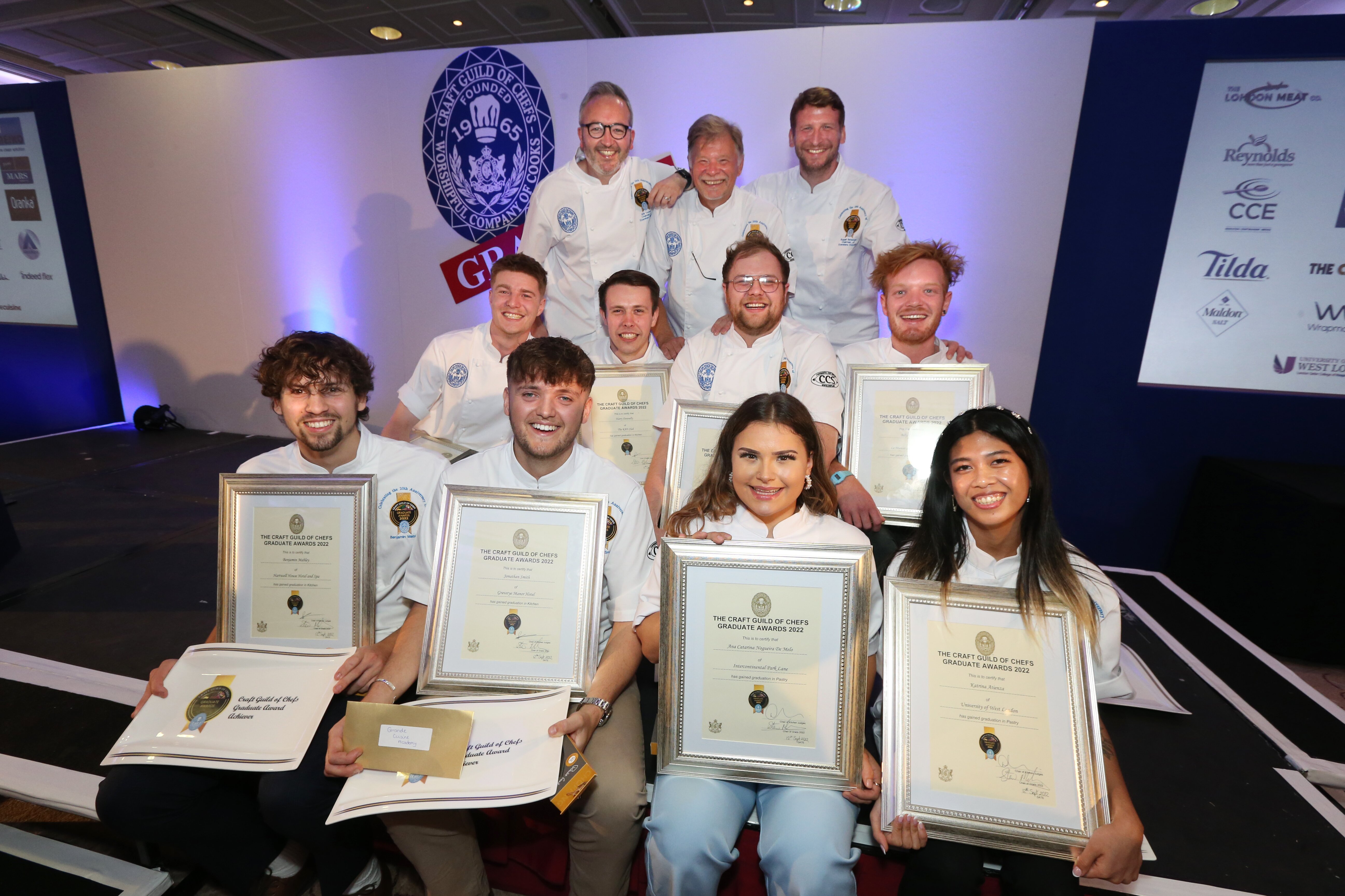 Eight young chefs achieve the Graduate Award in 20th anniversary year