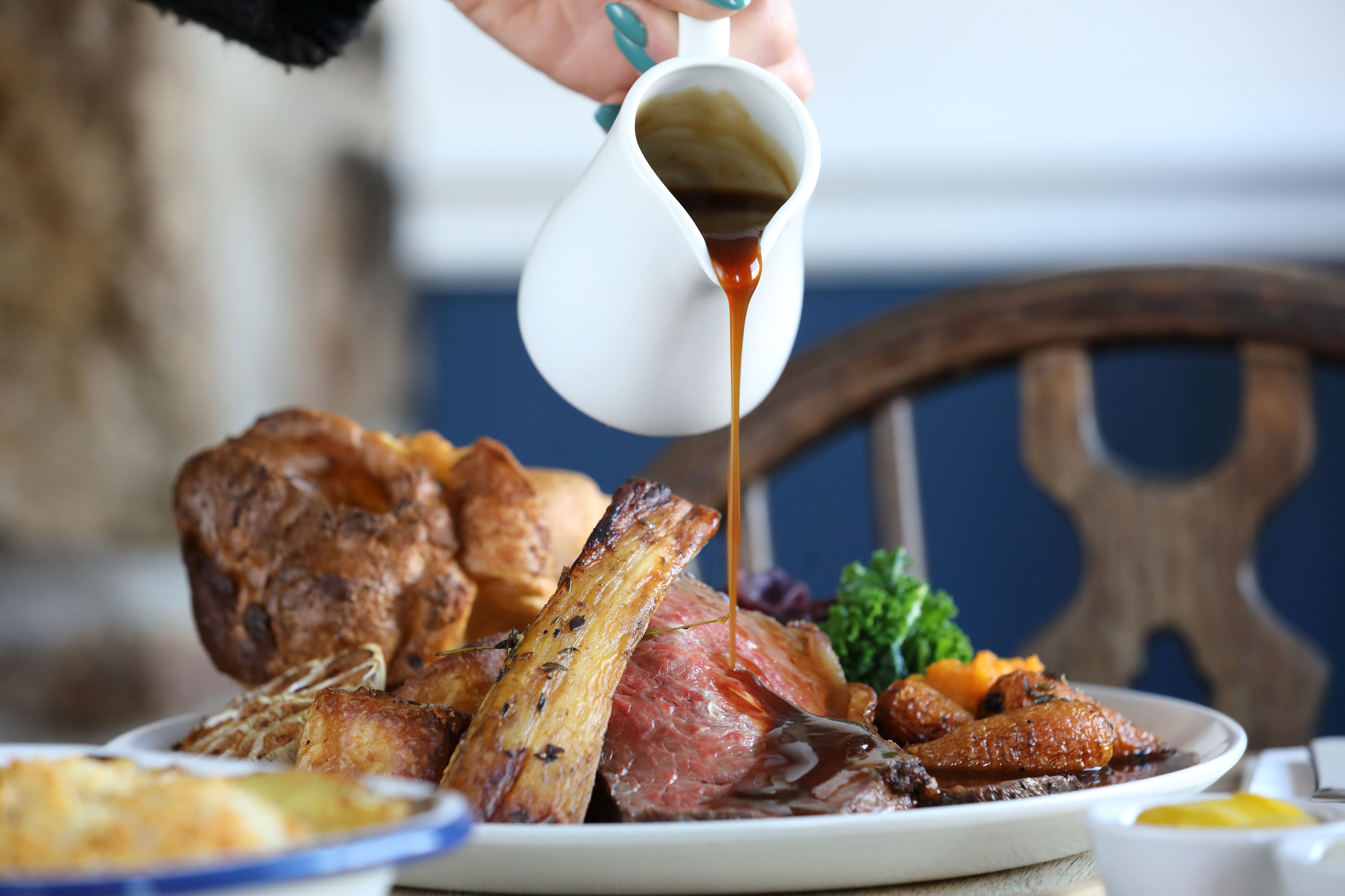 Victoria Inn and King Street Tavern crowned Britain’s best meat and vegetarian roast