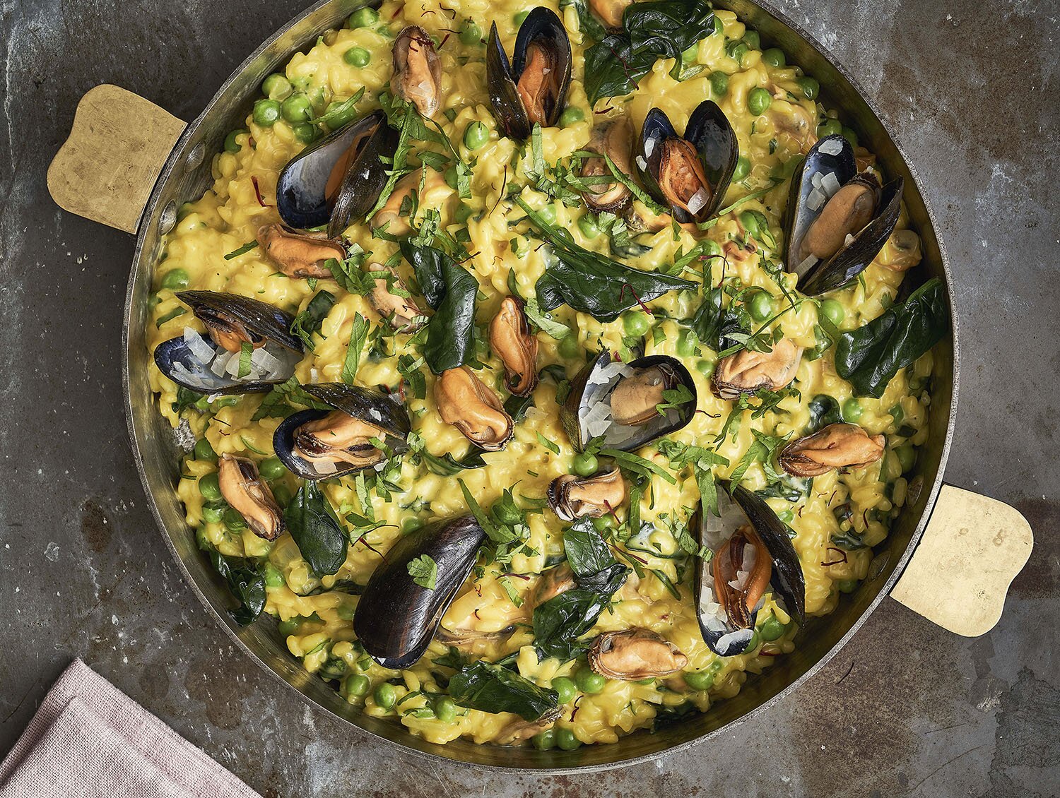 Recipe of the week: Raymond Blanc's mussel and saffron risotto