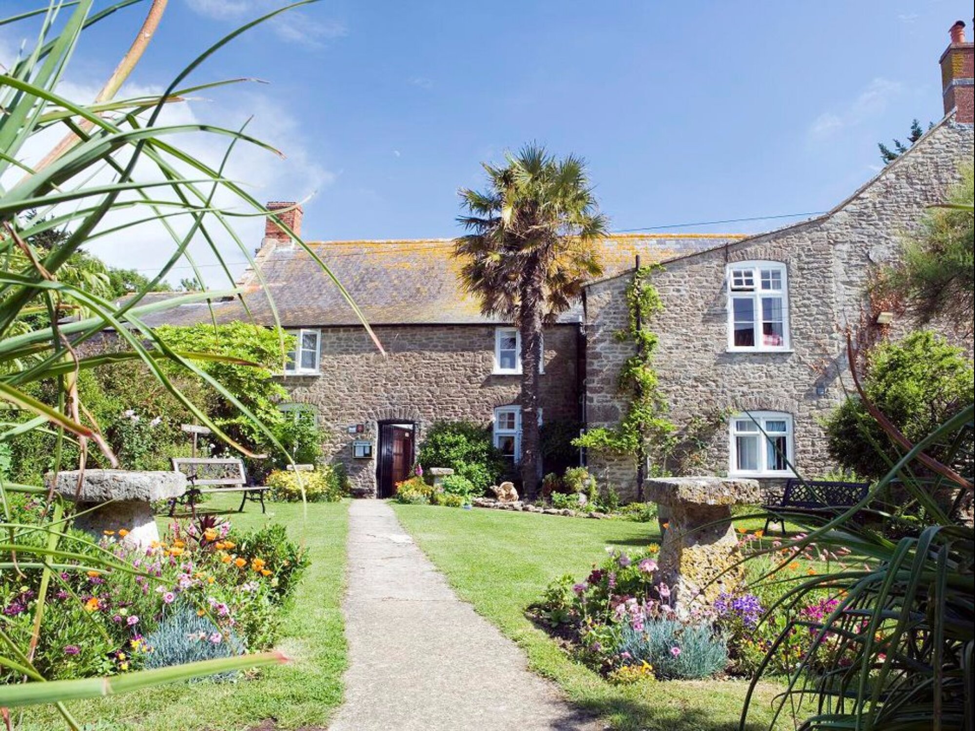 RedCat Pub Company acquires Dorset's Manor House hotel