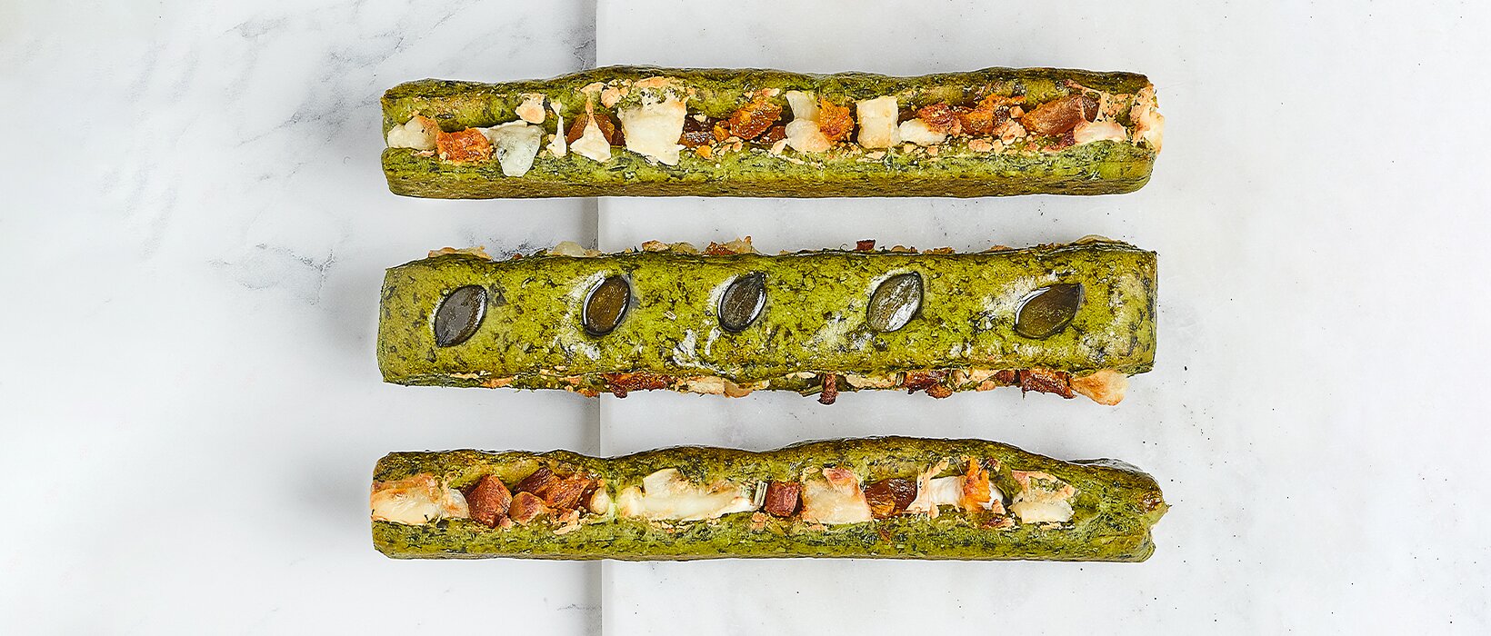 Recipe: Spinach-goats’ cheese bars with dried apricots, pumpkin seeds and rosemary