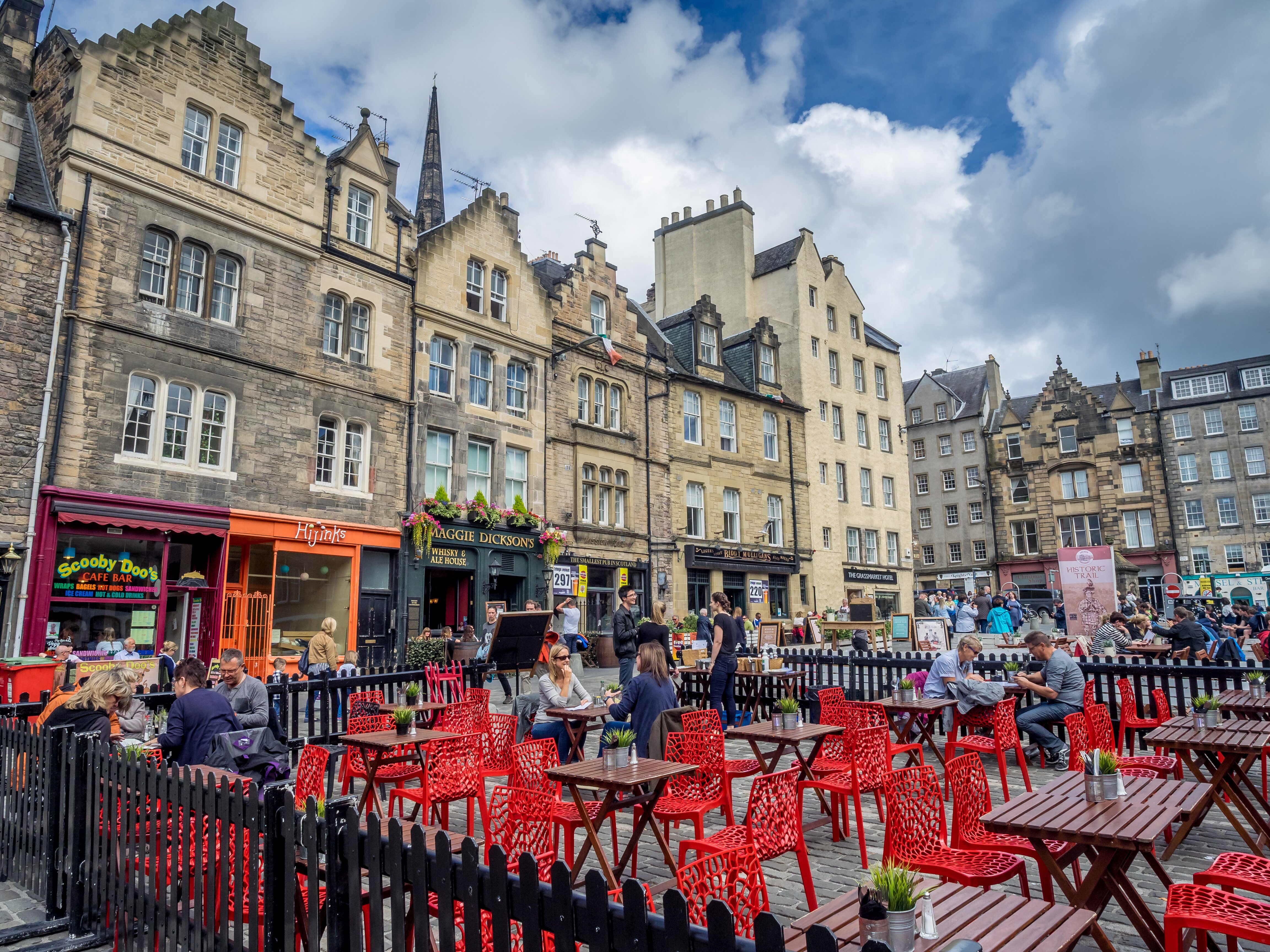 Scotland launches recruitment drive for tourism and hospitality 