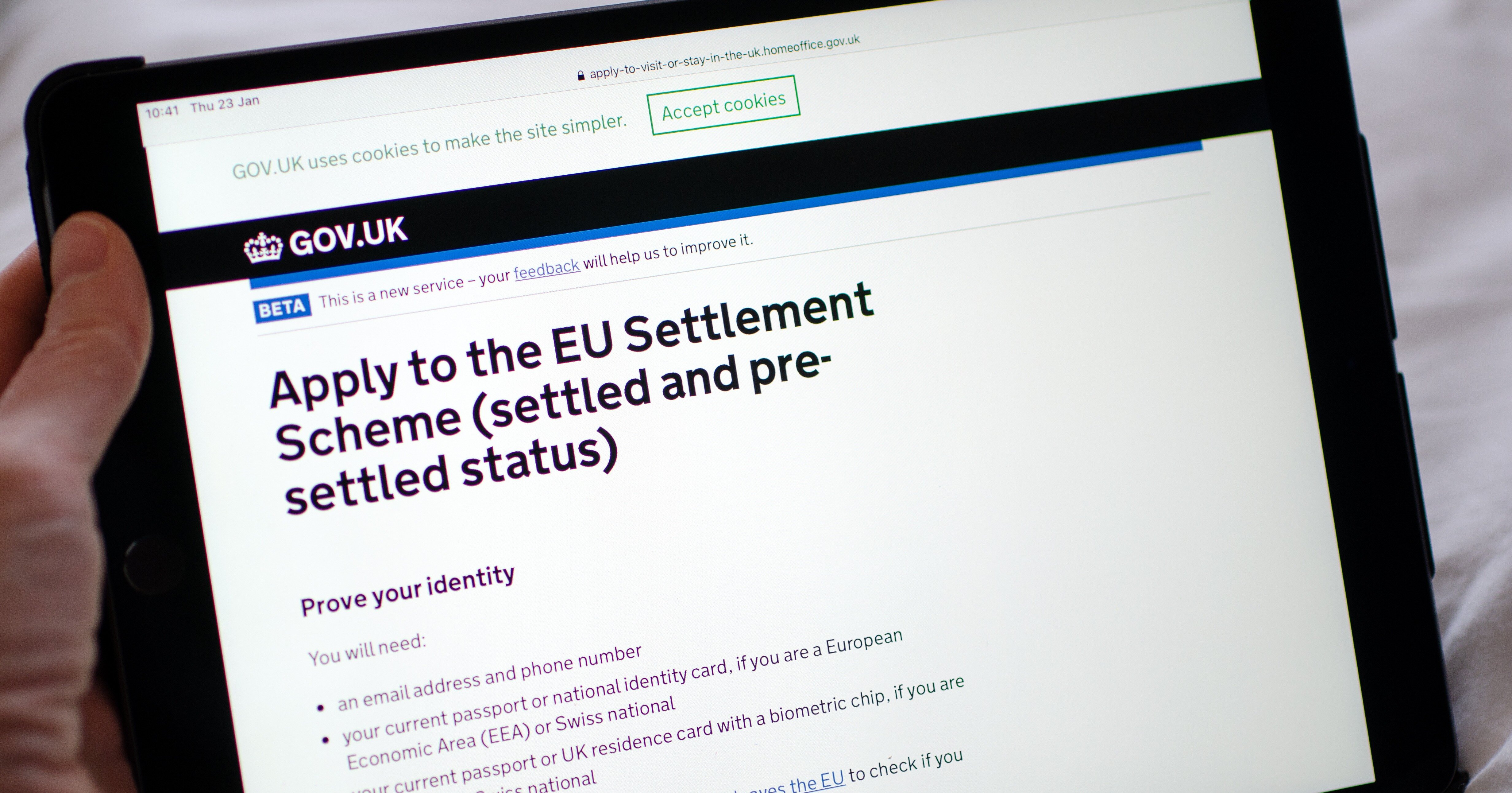 Employers urged to help European staff apply for settled status before deadline