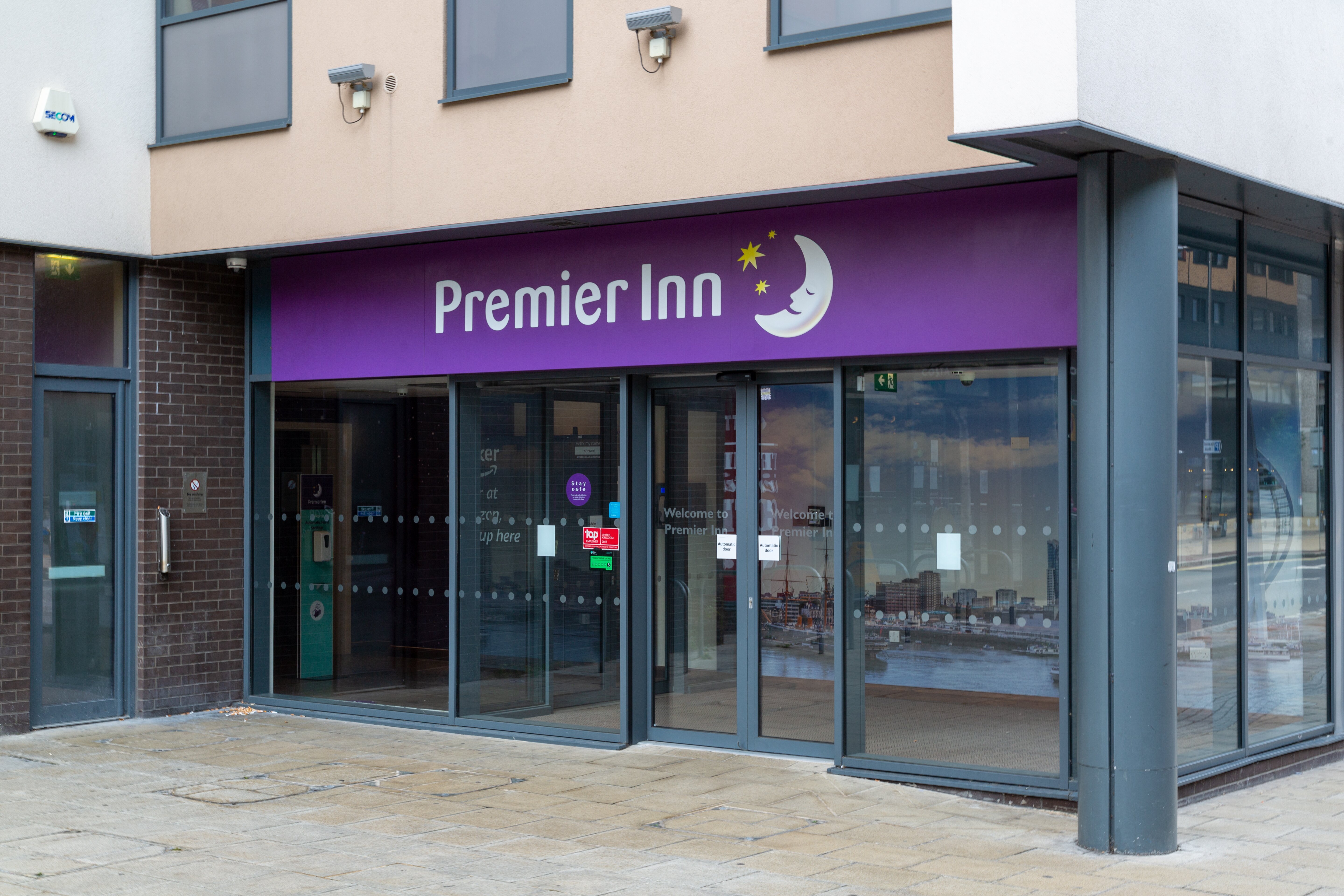 Premier Inn owner Whitbread to cut 6,000 jobs following sales decline