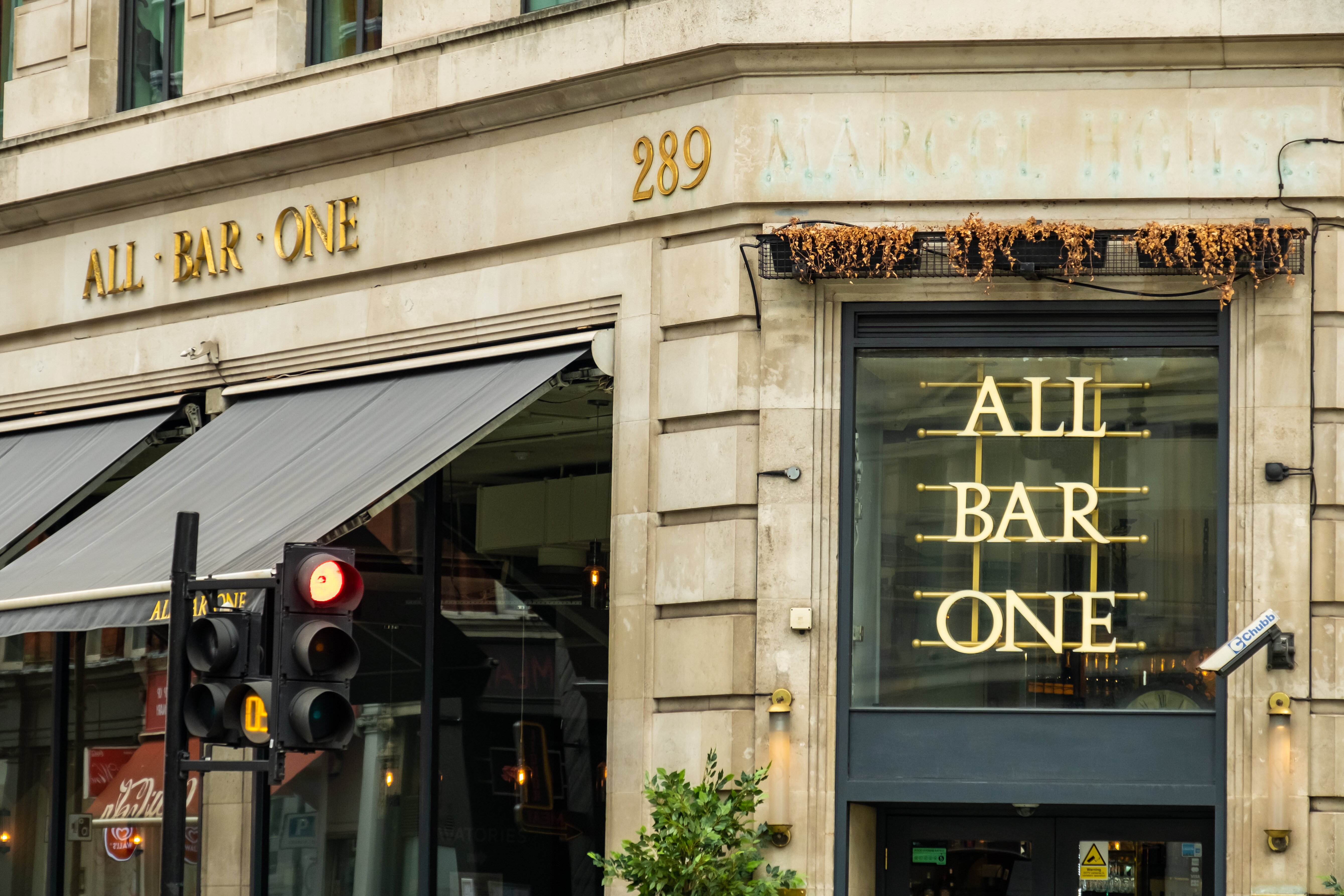 All Bar One owner reports like-for-like sales down 10.2% during festive period