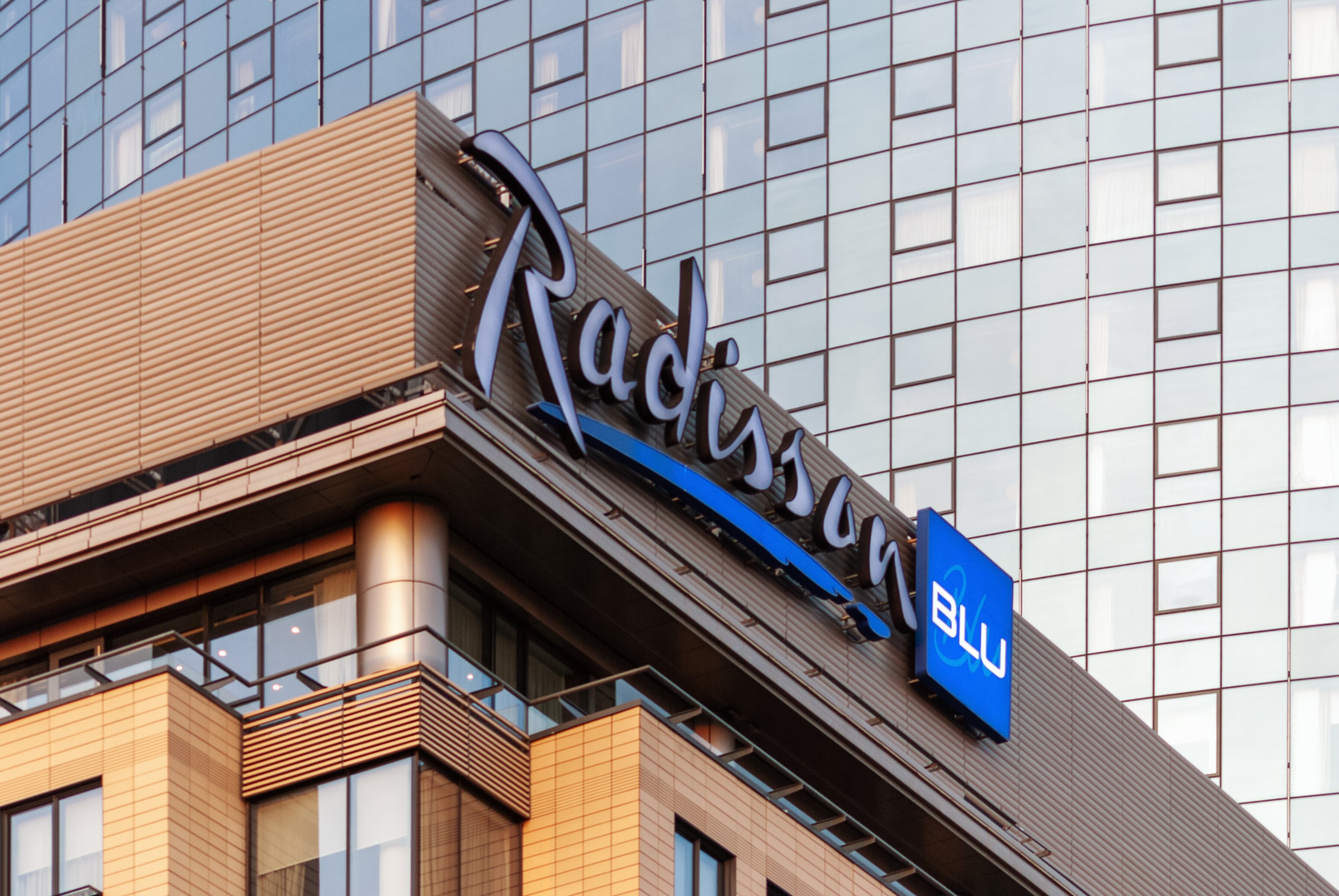 Radisson Hotel Group announces Covid testing programme for guests, meetings and events 