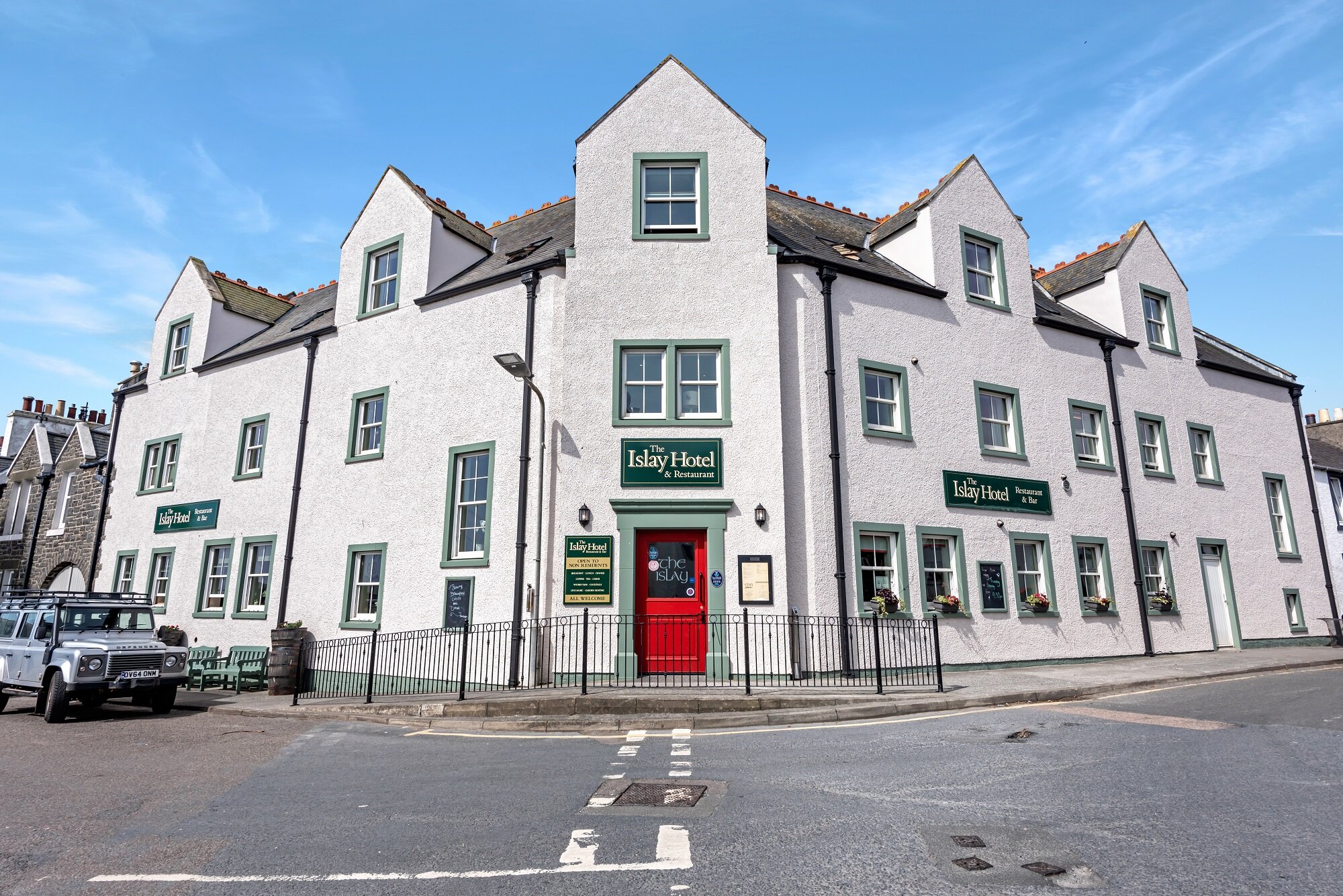 Ardbeg distiller snaps up Islay hotel