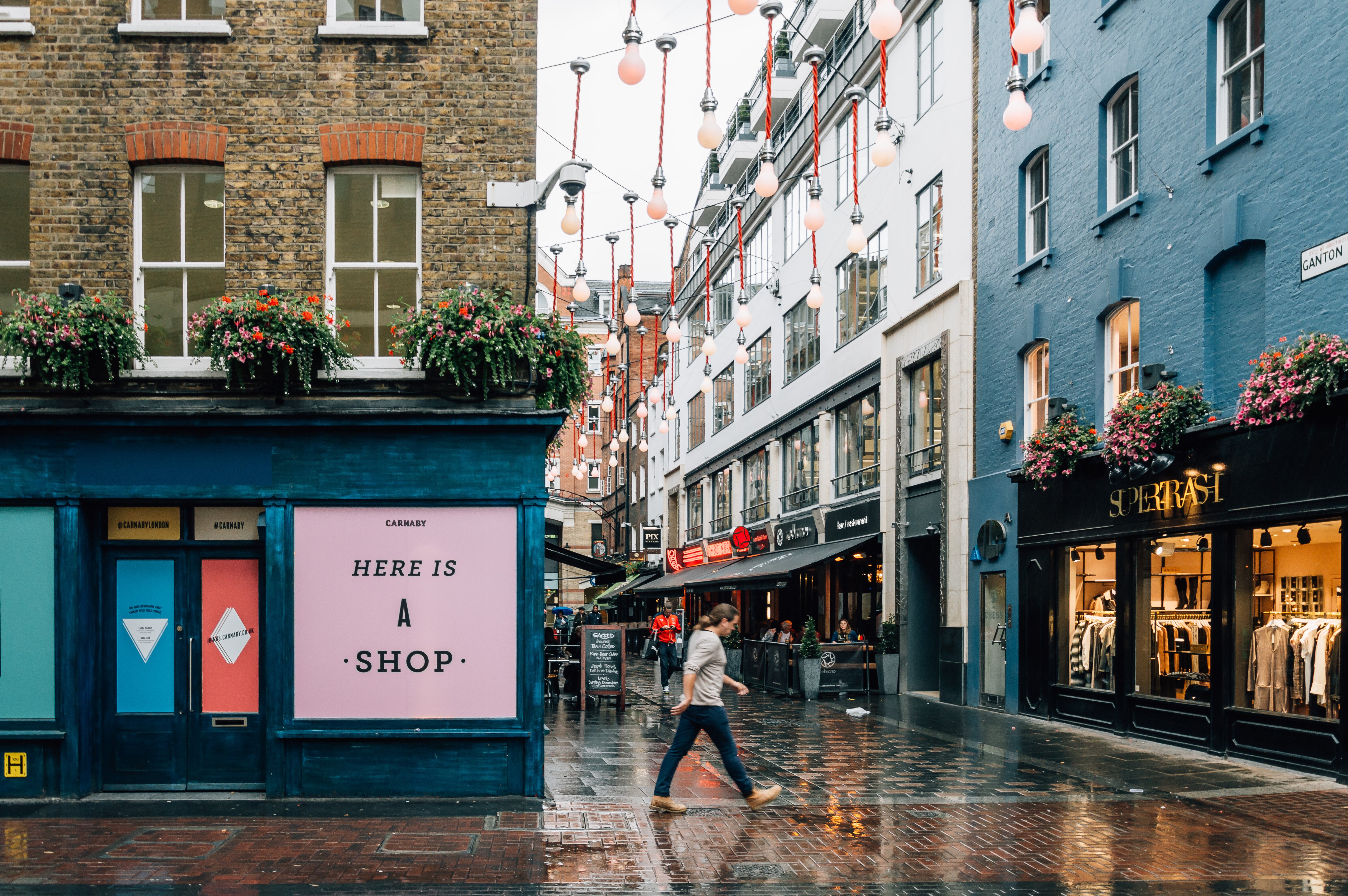 Landlords will have to ‘take the hit’ and accept lower restaurant rents