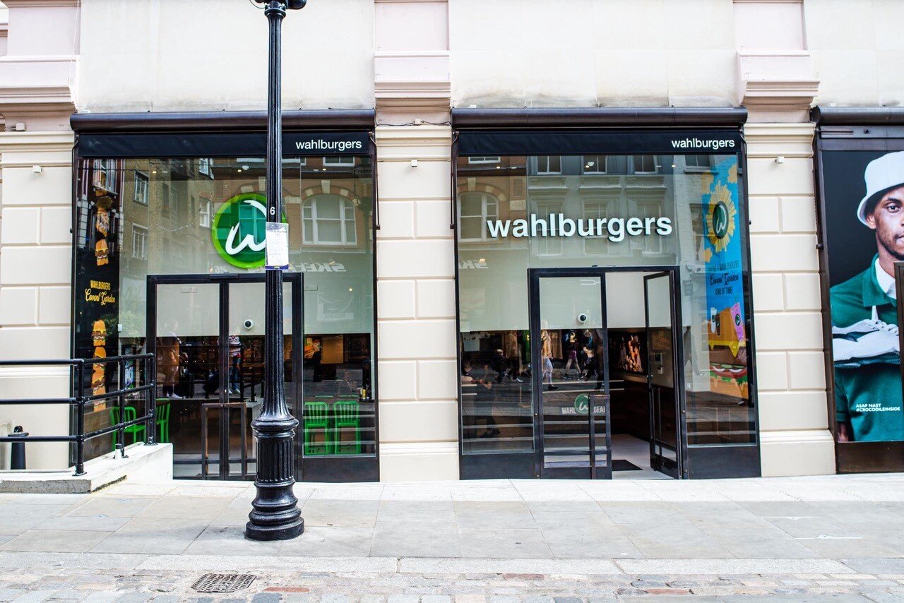 Sunda Kitchen to open at former Wahlburgers site