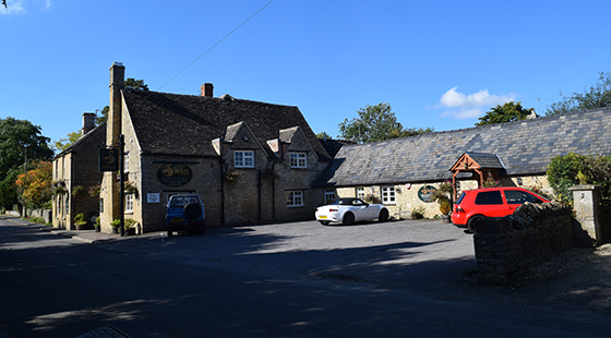 Sam and Georgie Pearman buy Oxfordshire pub the Swan in Ascott-under-Wychwood