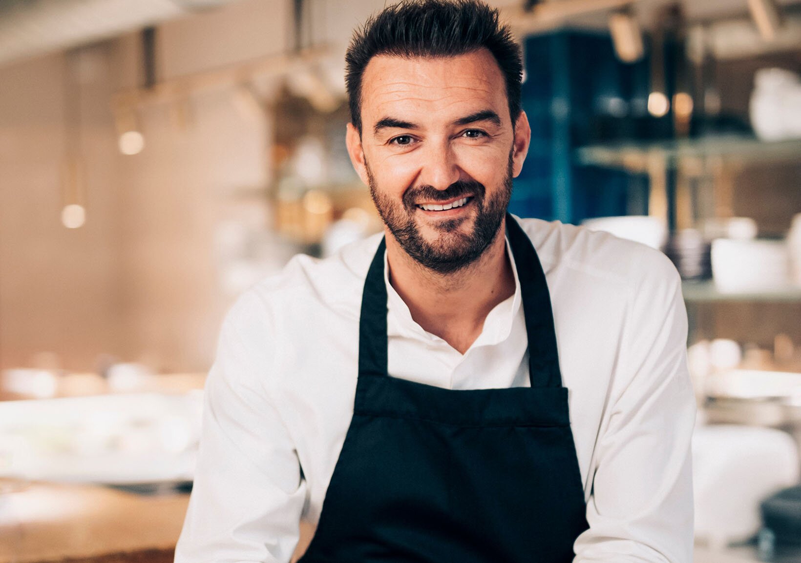 French chef Cyril Lignac to open Bar des Prés in London