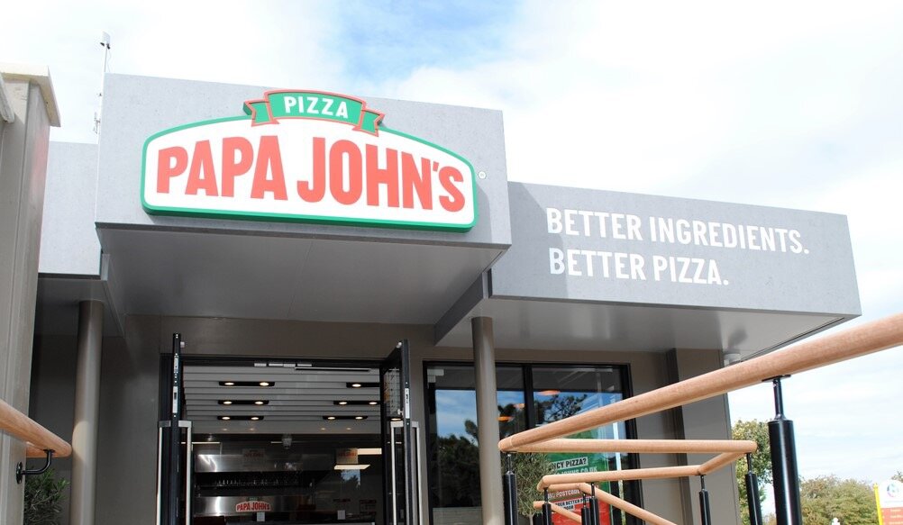 Papa John’s seeks franchise partners for ‘non-traditional’ restaurants 