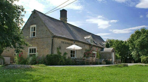 Kings Head Inn, Bledington named Pub of the Year 2018