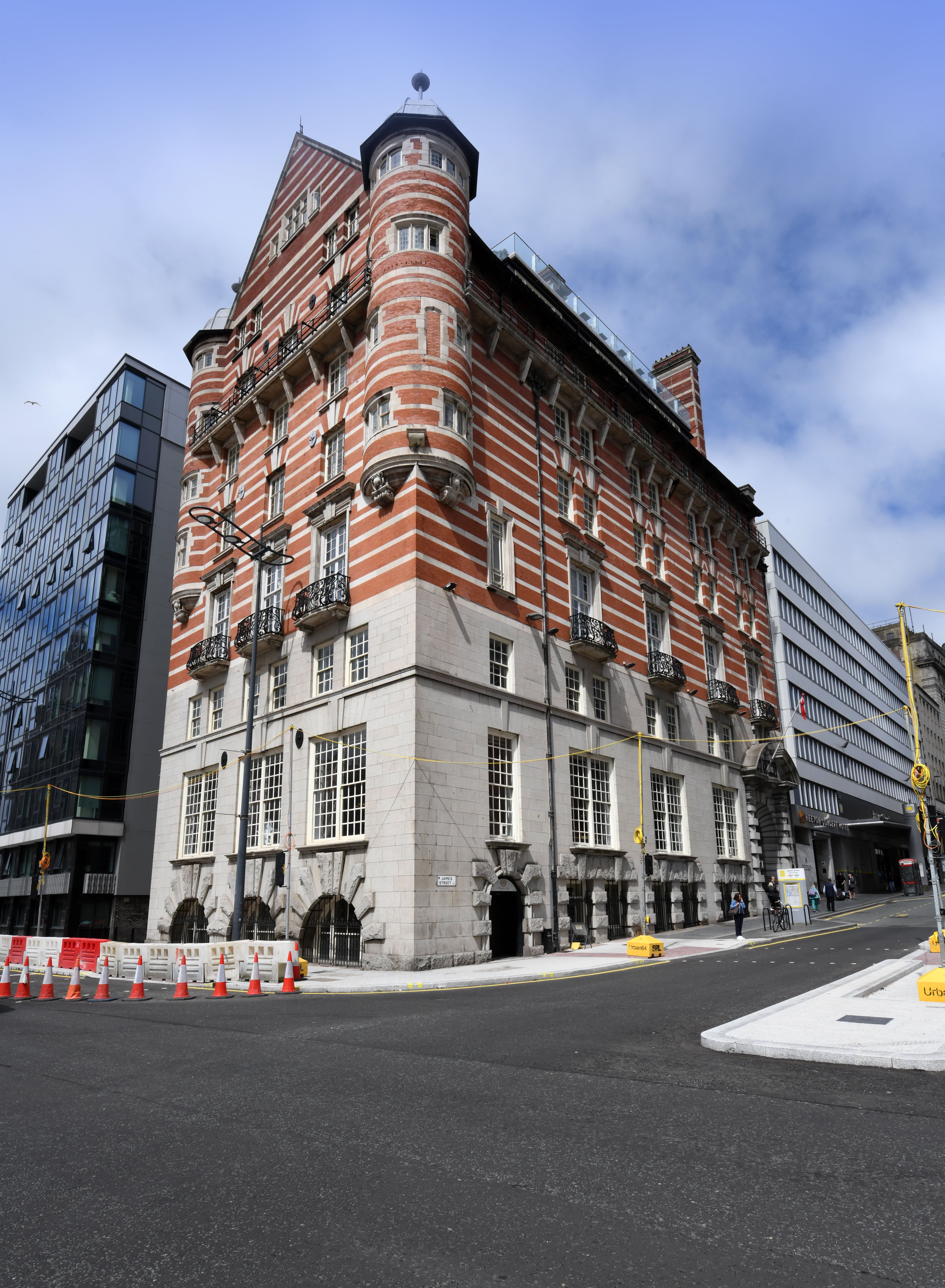 German hotel company buys Signature Living’s 30 James Street for UK debut