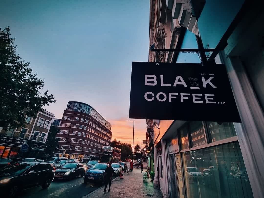 Indie café challenges US coffee brand over name