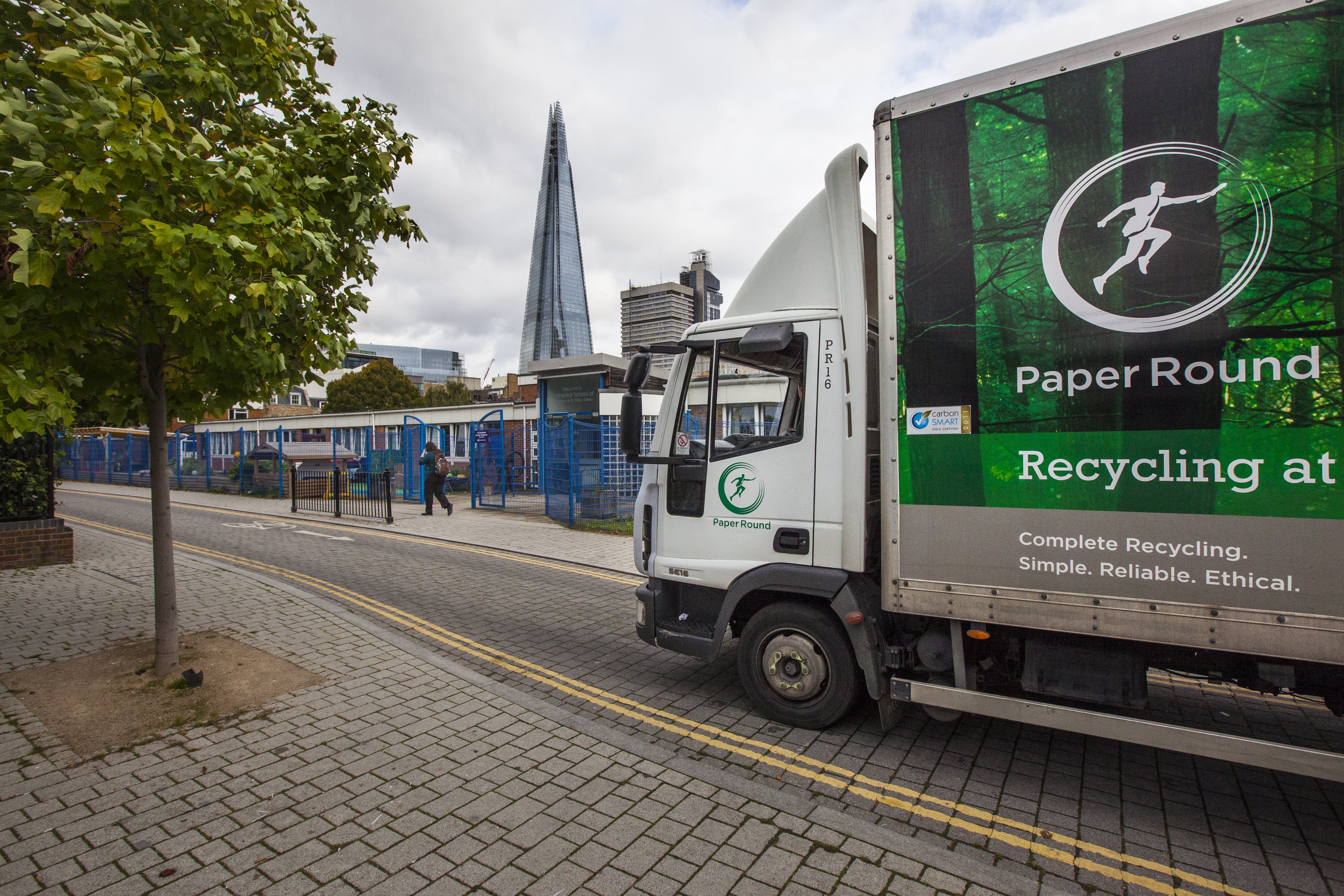 Paper Round and Vegware launch commercial compostables service