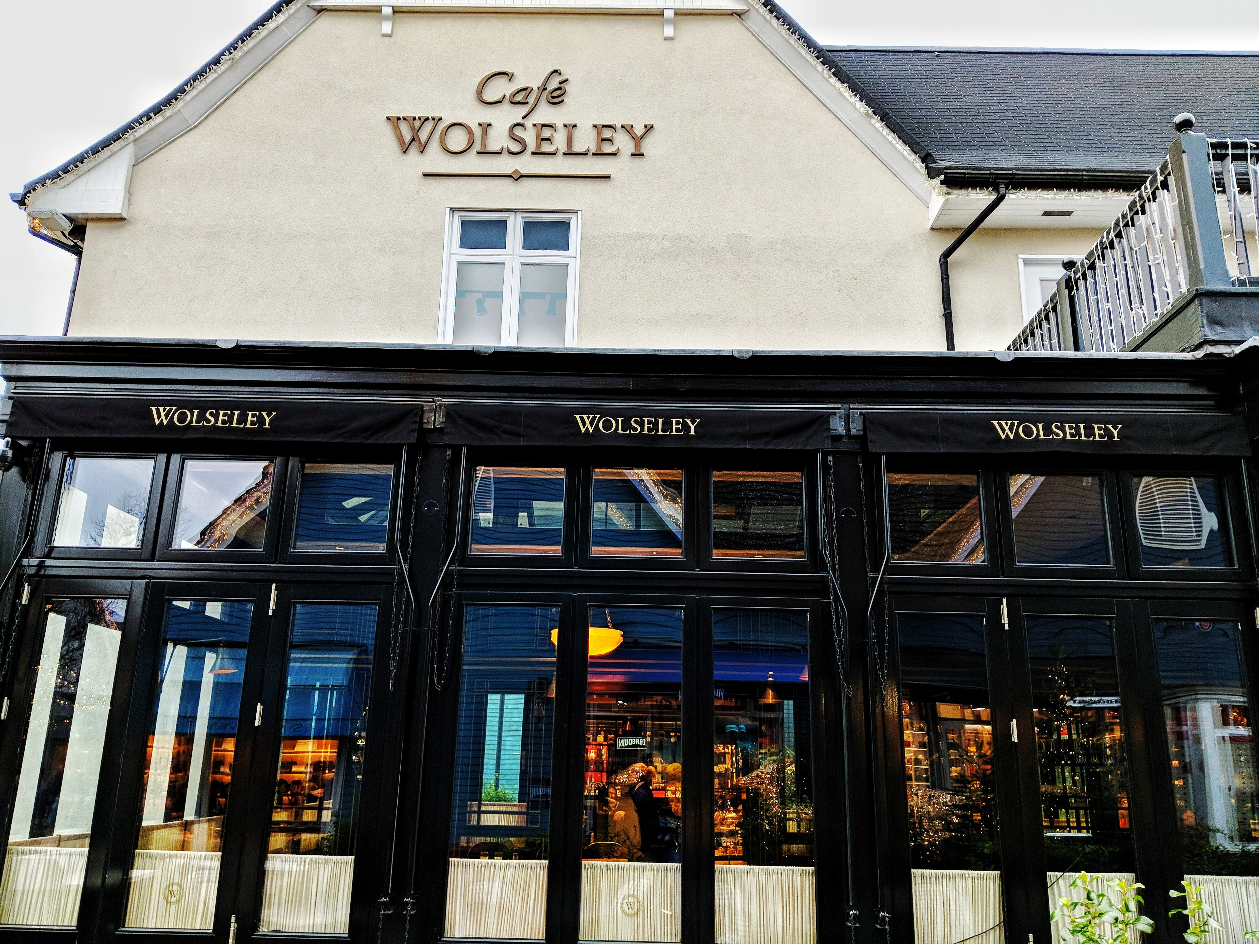 Café Wolseley to close 'against the wishes' of its owners