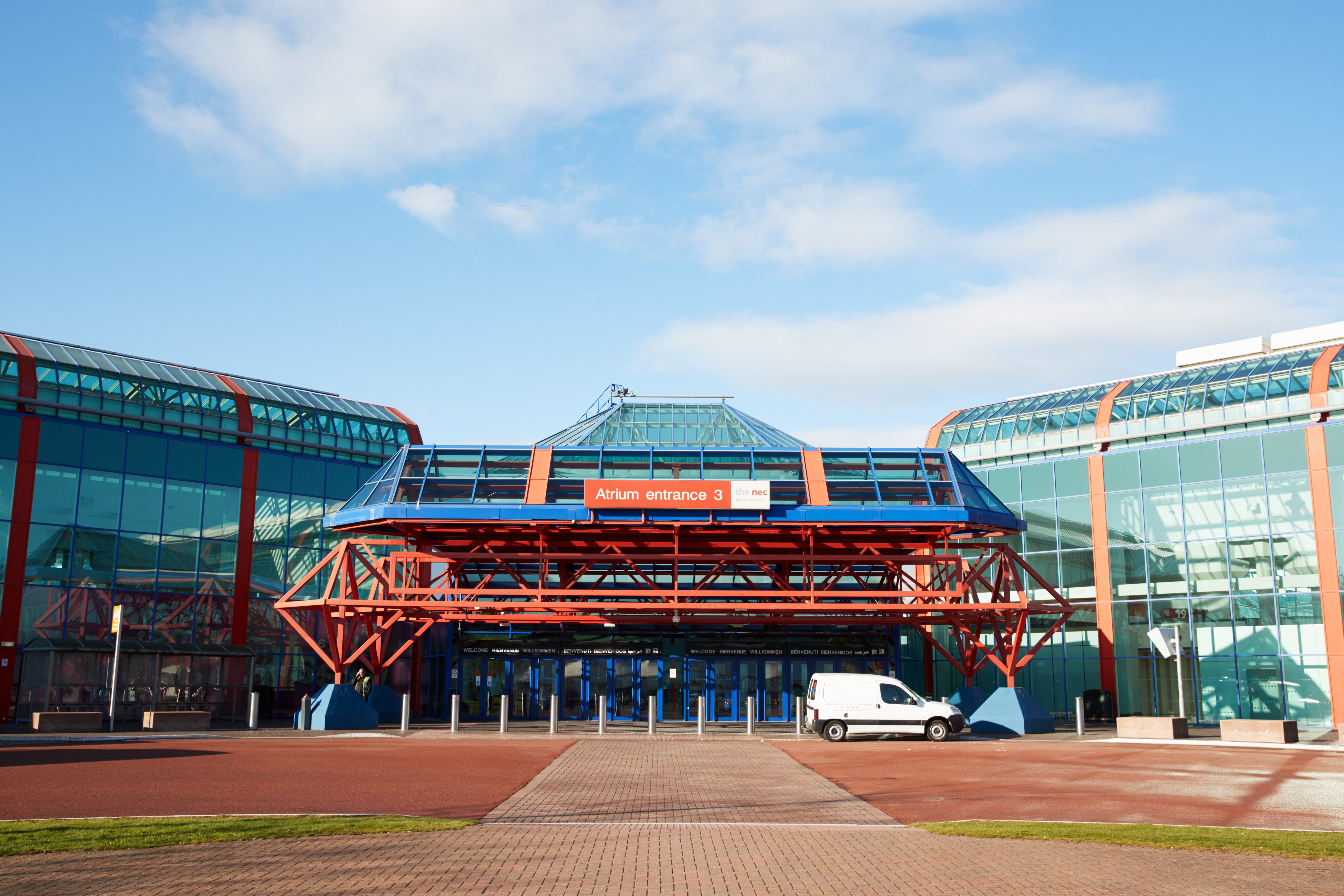 Birmingham NEC and Manchester Central to become temporary hospitals