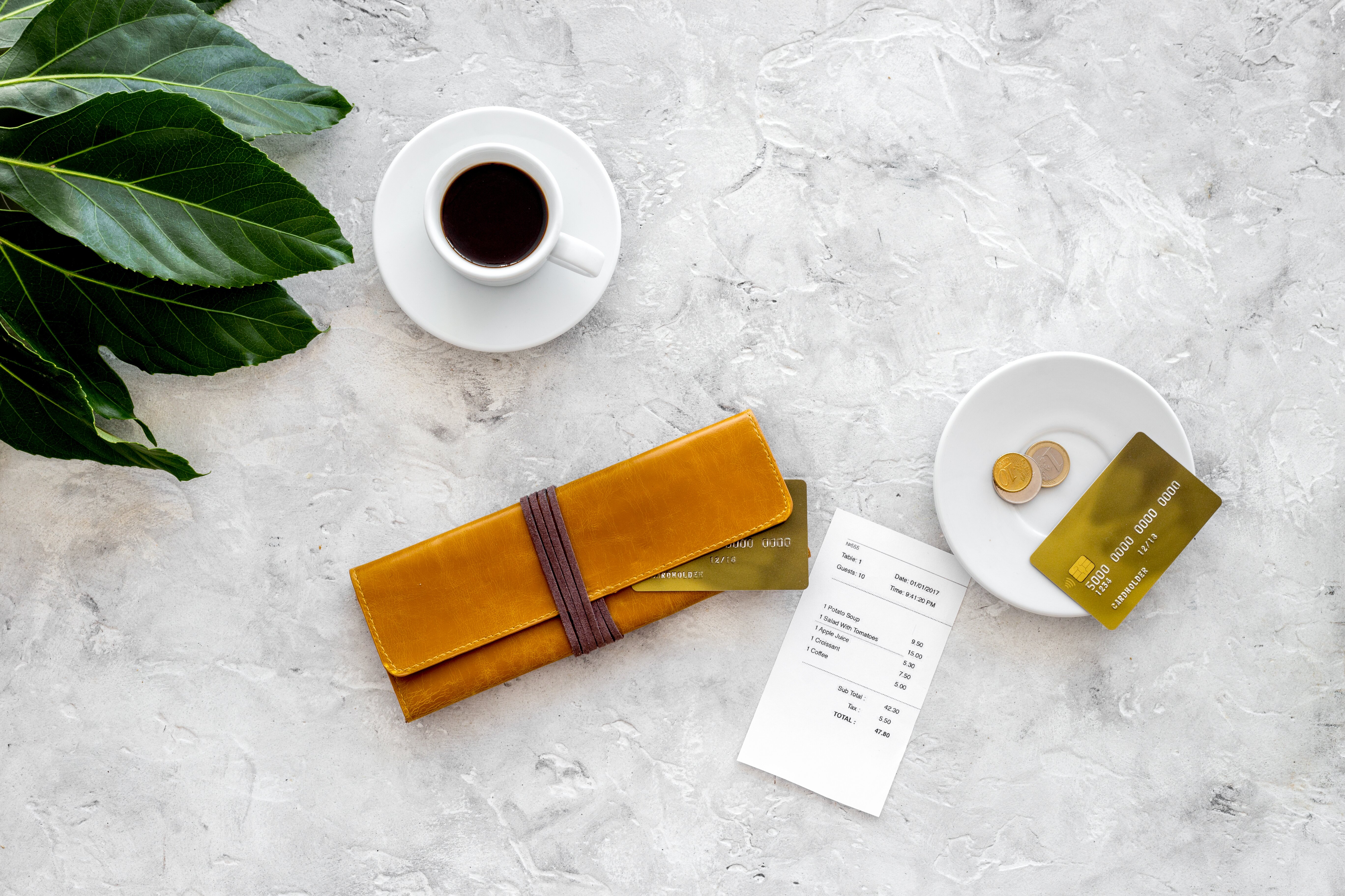 Government commits to banning employer tip deductions 