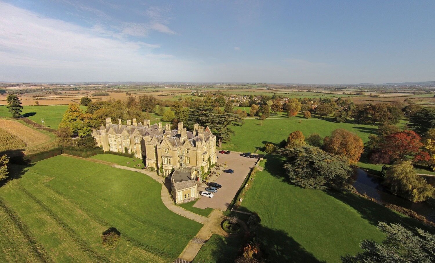 Dumbleton Hall hotel hits the market for £6m