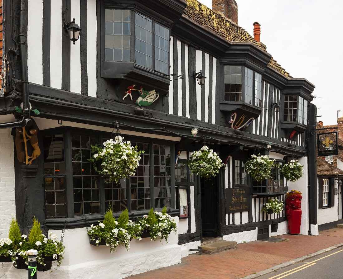 Polizzi family to buy Alfriston’s Star Inn