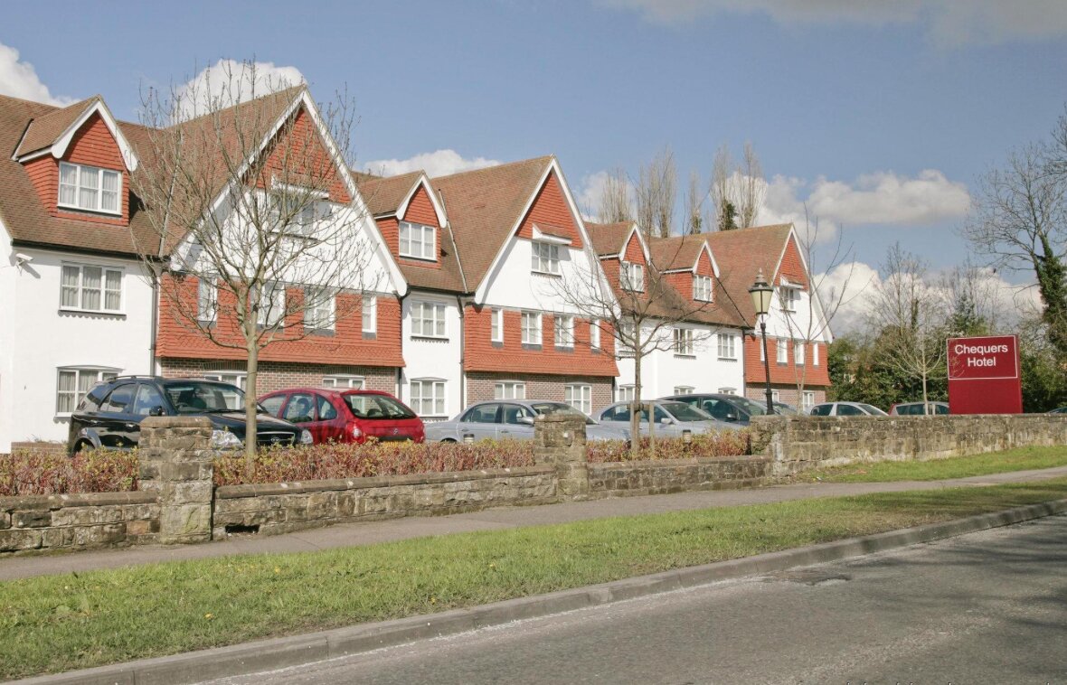 Chequers hotel to relaunch as UK’s first Four Points by Sheraton