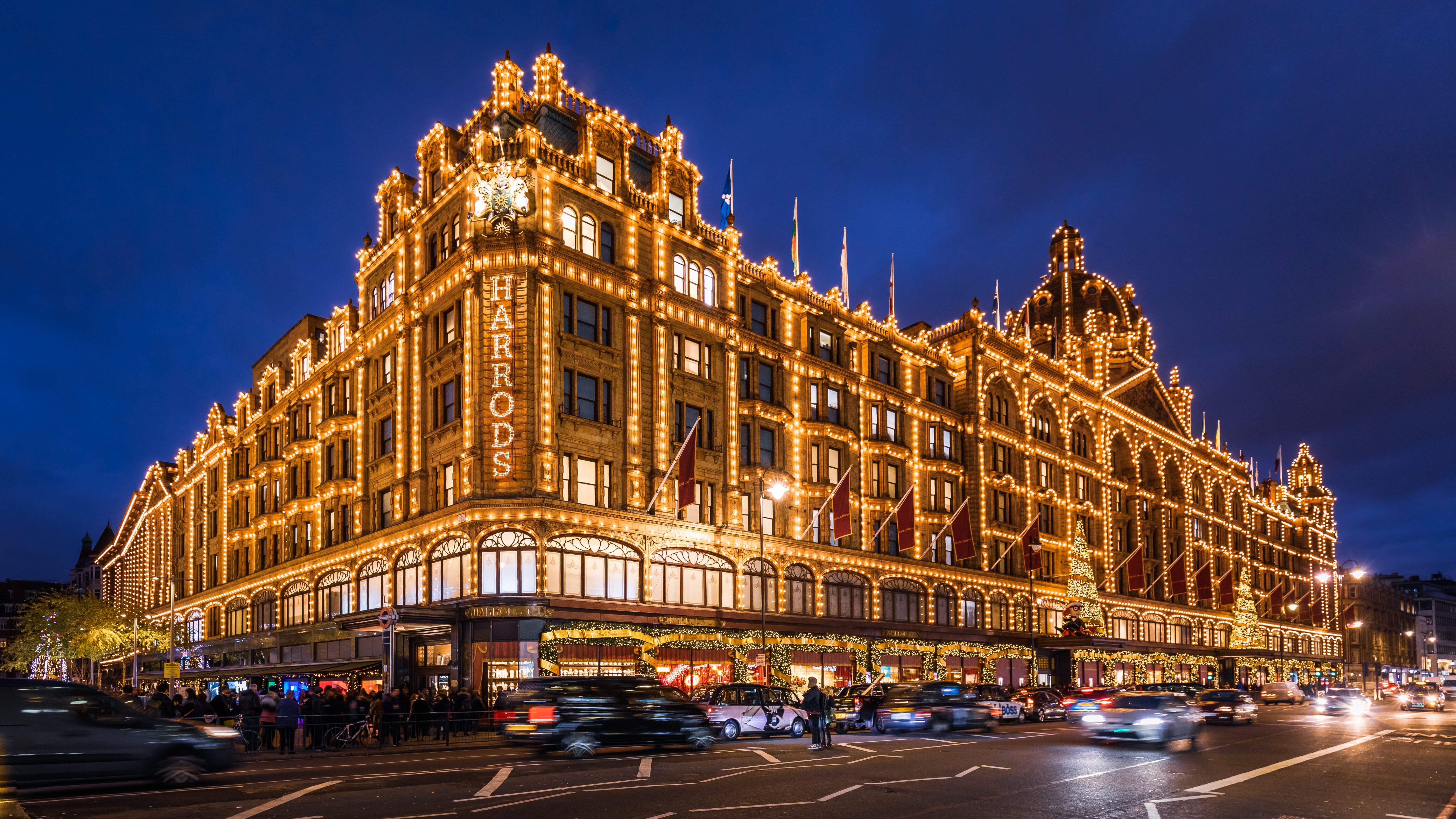 Harrods restaurant workers to be balloted over strike action 