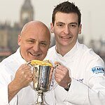 Glasgow chippie named 2009 Fish & Chip Shop of the Year