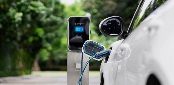 How to use EV charging points to enhance customer experience