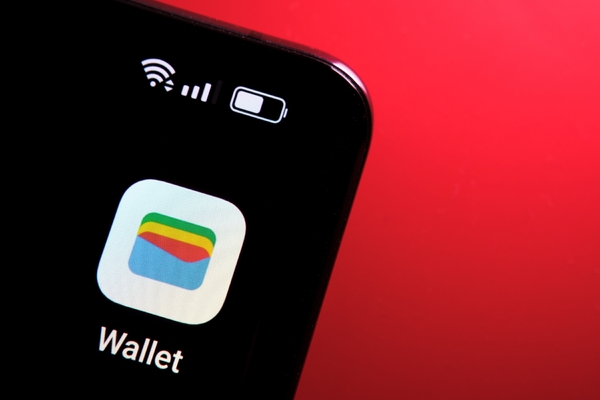 Google Wallet adds digital hotel key card support
