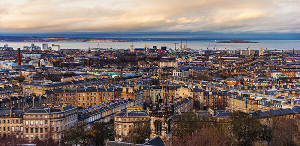 Edinburgh hotels led UK average daily rate in August