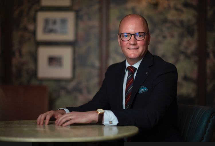 The Savoy names Rob Van Eyck as hotel manager