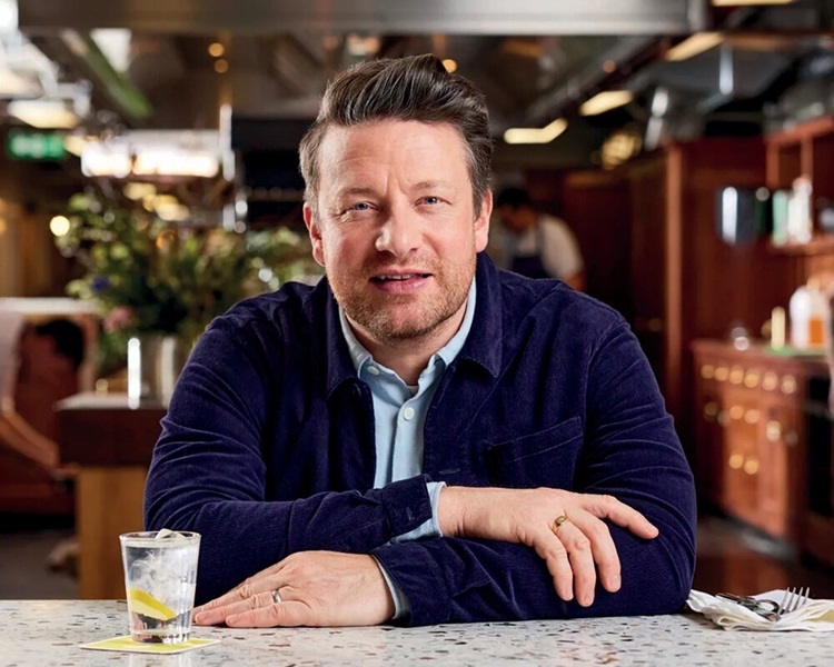 Jamie Oliver Group CEO steps down