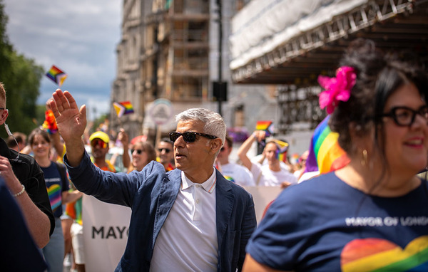 London Mayor announces new &pound;300,000 Summer Streets Fund