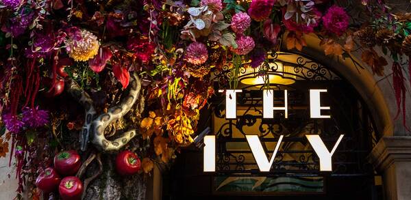 Can a hospitality business force a supplier to discount an invoice?