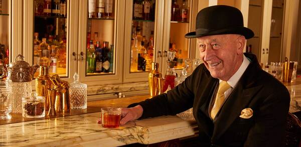 &lsquo;Liz Taylor wanted to meet me because of my beautiful blue eyes&rsquo;: Memoirs of a Goring doorman