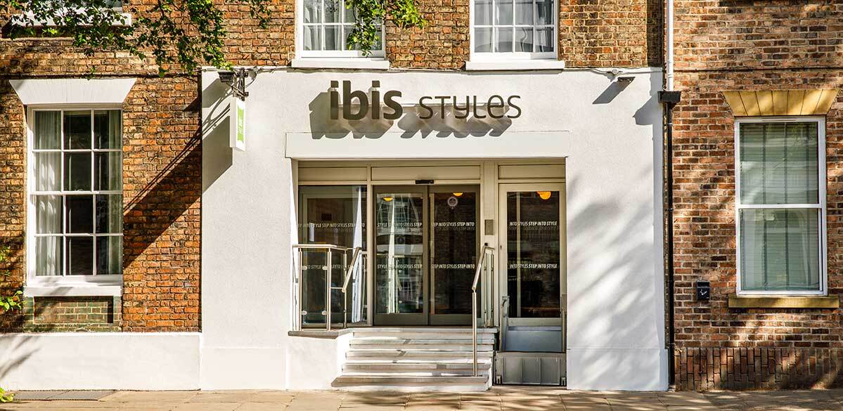 2025 Ibis York Exterior Detail