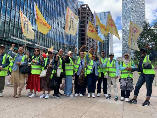 Housekeepers call off six-week strike at Radisson Blu Canary Wharf