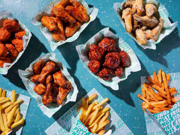Wingstop bolsters top team, snaps up former Burger King finance boss